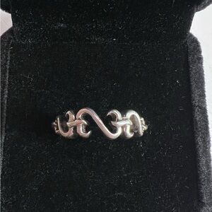 Jane Seymour Open Heart Elegant Silver .925 Women's Ring